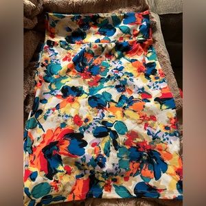 LuLaRoe Cassie skirt